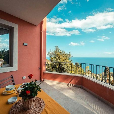 Ferienwohnung The Charming House Taormina Exterior foto
