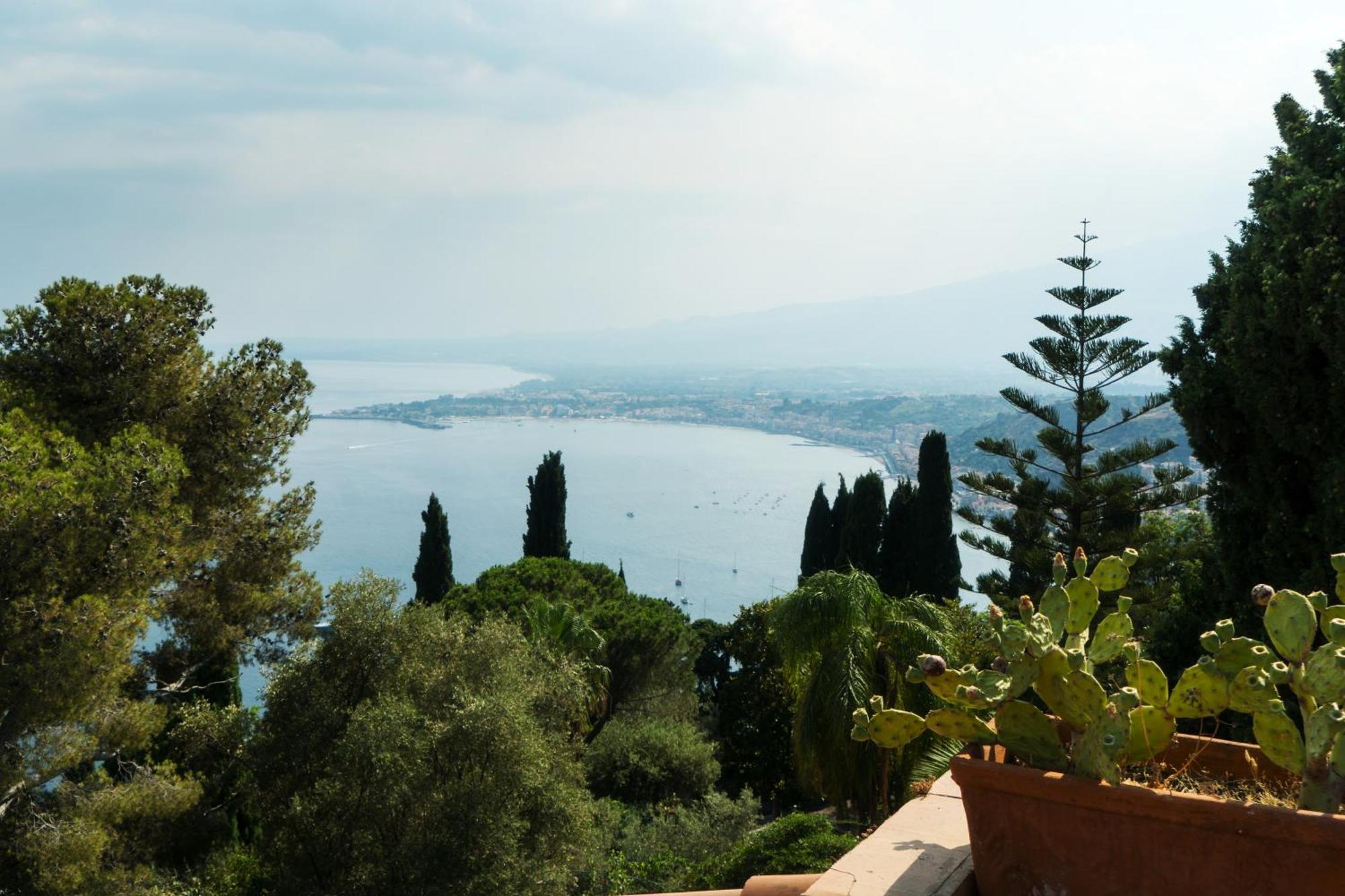 Ferienwohnung The Charming House Taormina Exterior foto