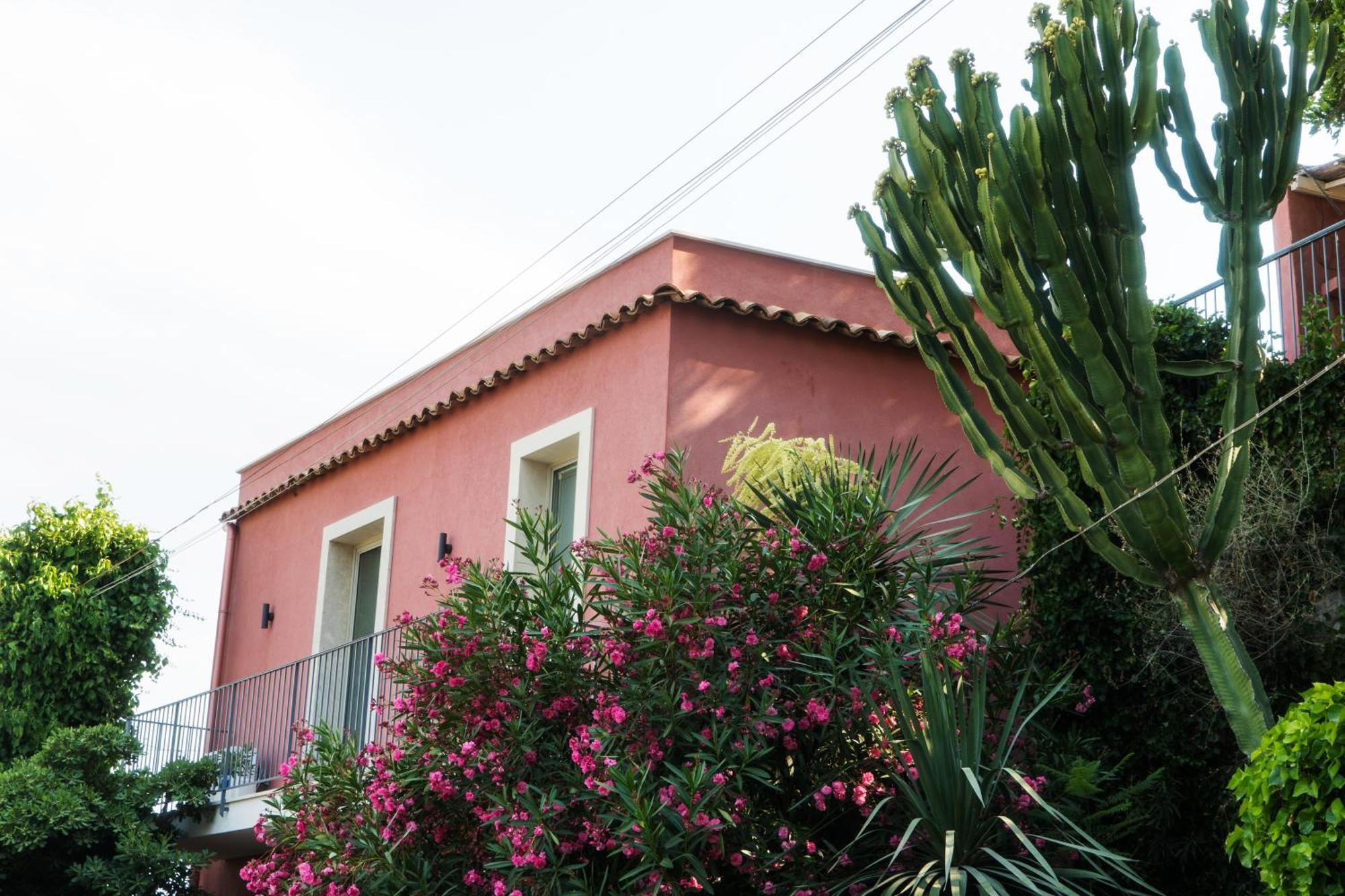 Ferienwohnung The Charming House Taormina Exterior foto