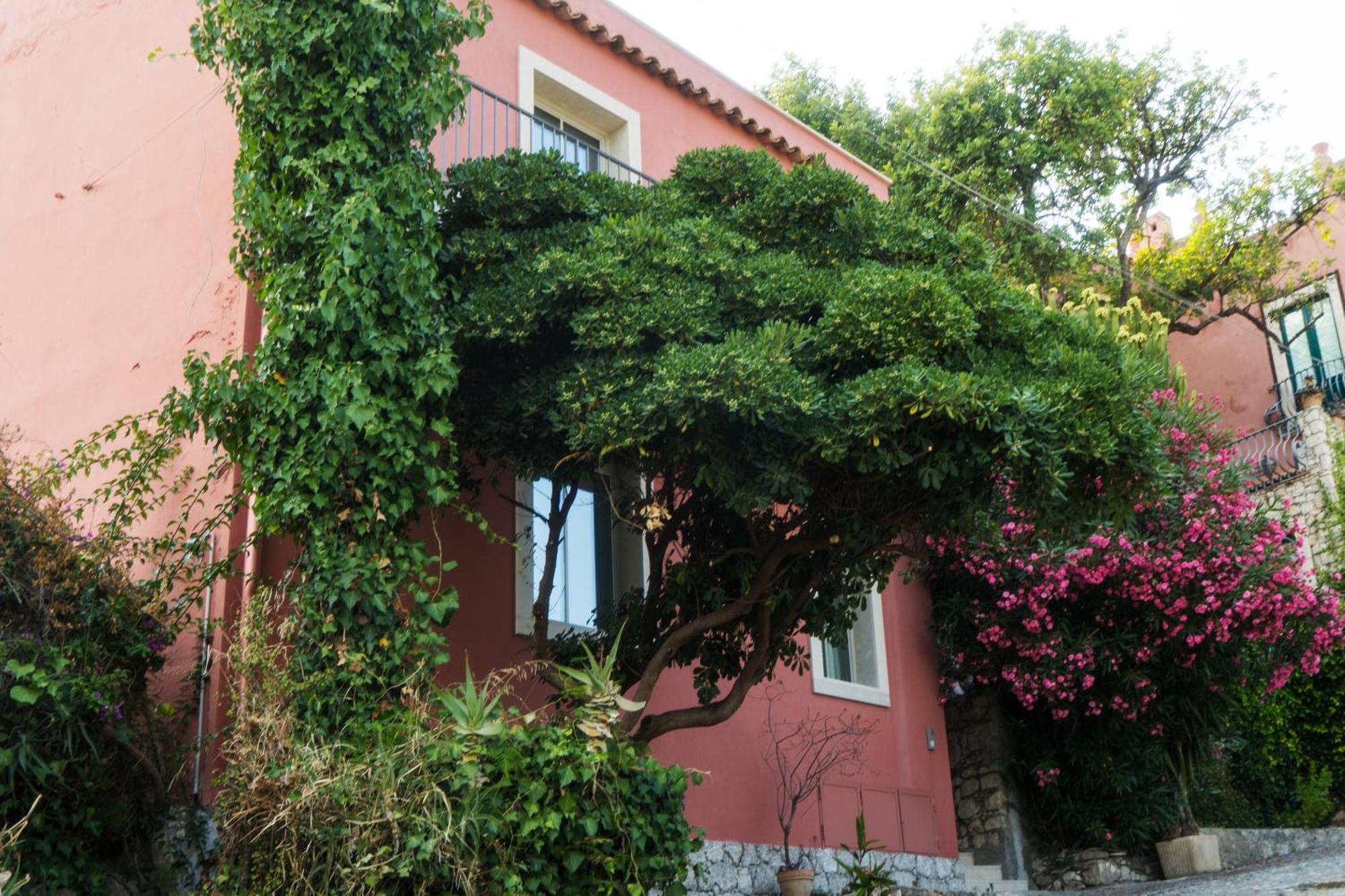 Ferienwohnung The Charming House Taormina Exterior foto