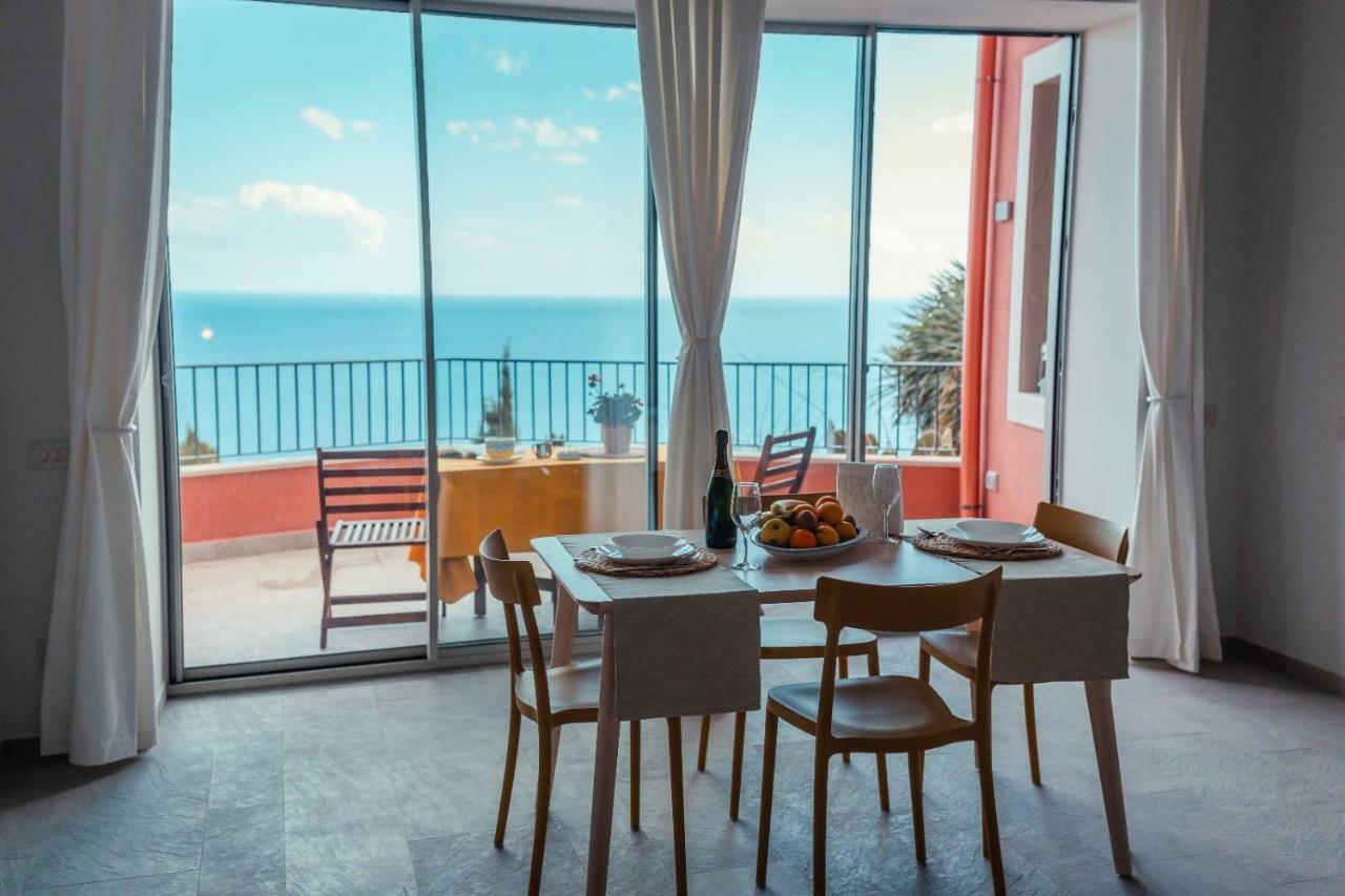 Ferienwohnung The Charming House Taormina Exterior foto